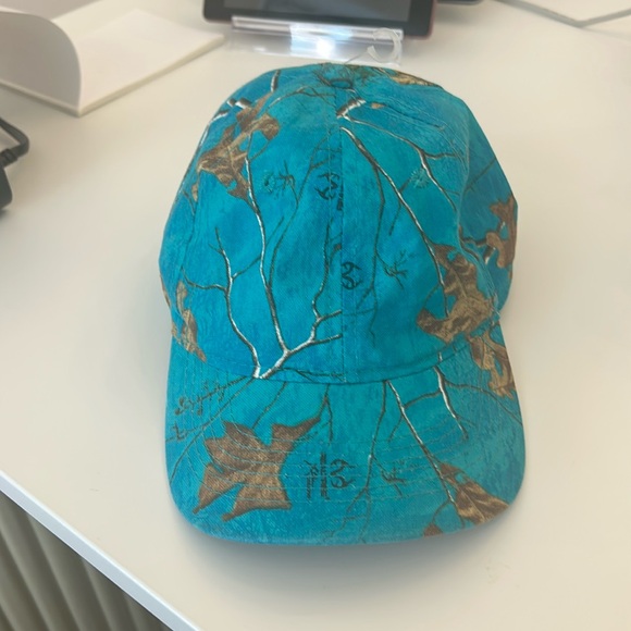 Realtree Accessories - Real Tree turquoise one size fit most hat, Velcro back